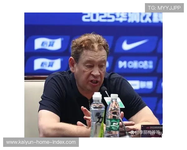 申花新帅斯卢茨基复盘战术 肯定外援组合潜力